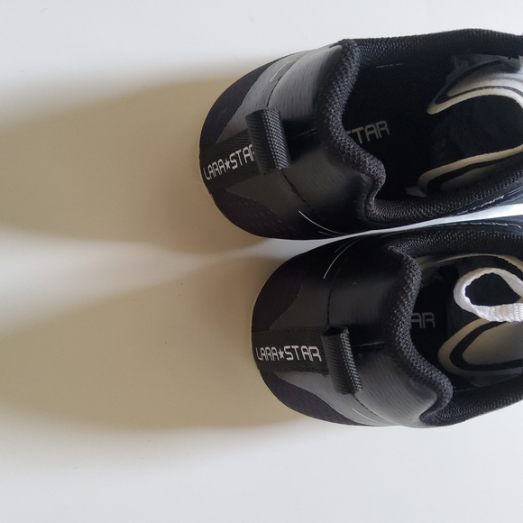 Lara Star Track Shoes Spike Running Clets Size 7 New - Picture 8 of 10
